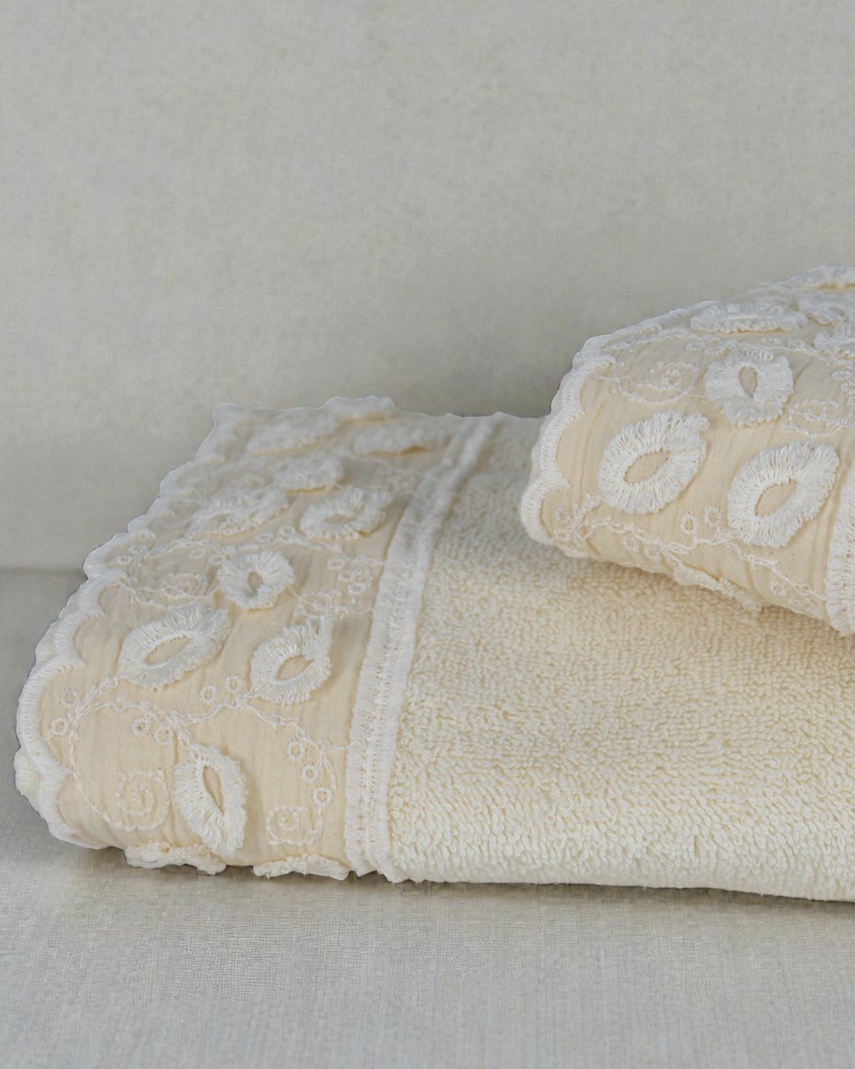 VINTAGE TERRY TOWELS