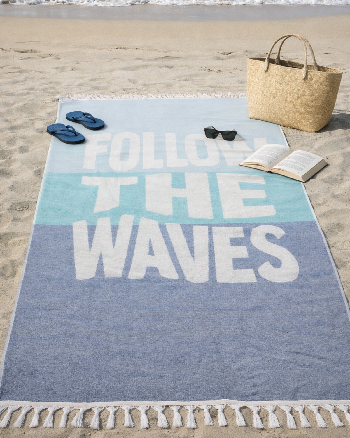 BEACH LIFE