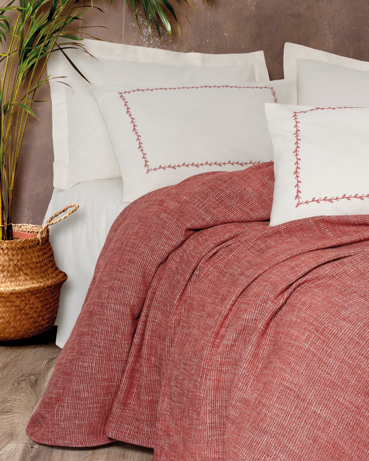 Cotton Box Embrova Şönil Çift Kişilik Yatak Örtüsü/Pike Takımı Loom Bordo