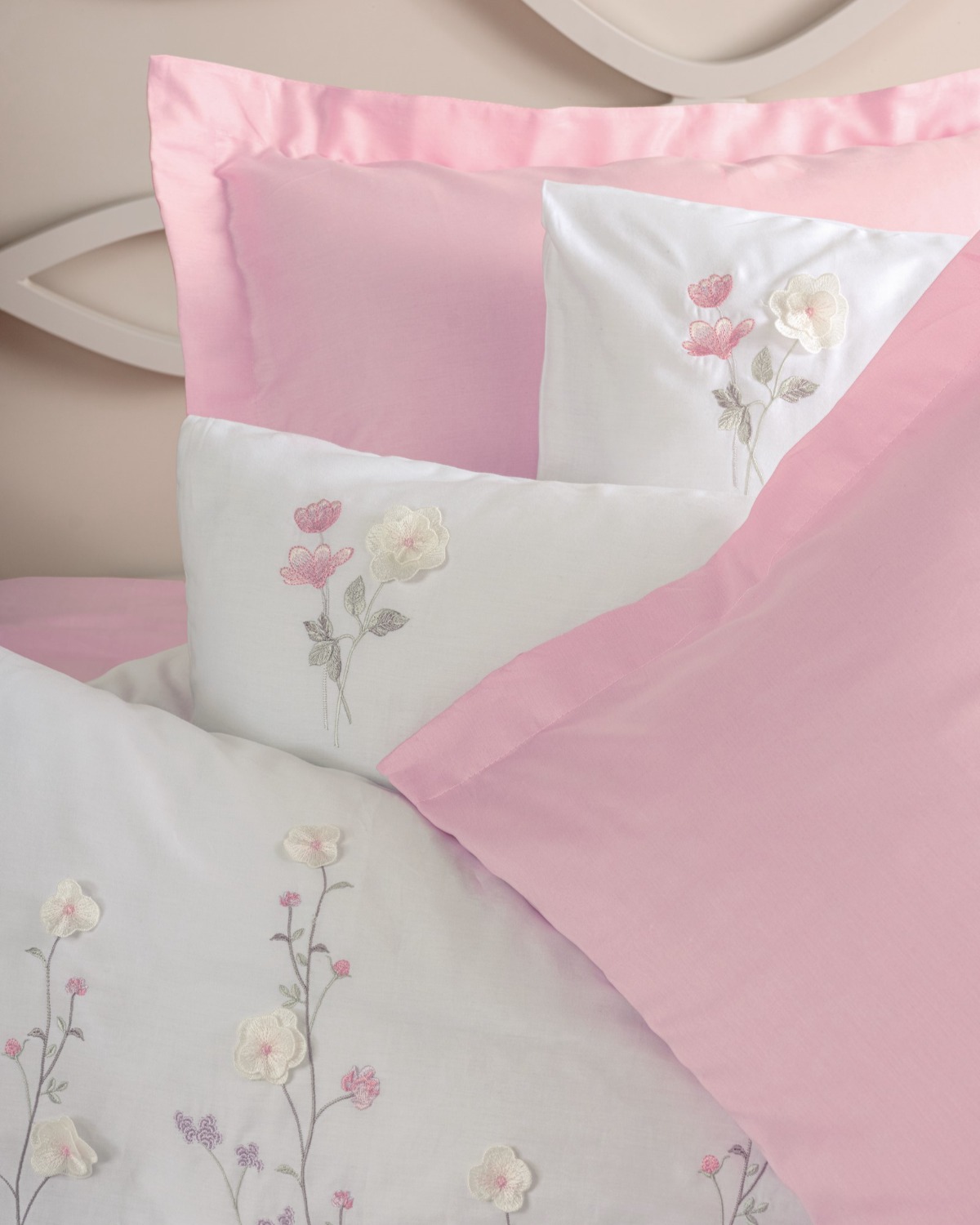 Cotton Box 3D Nakışlı Saten Çift Kişilik Nevresim Takımı Jolie Pembe