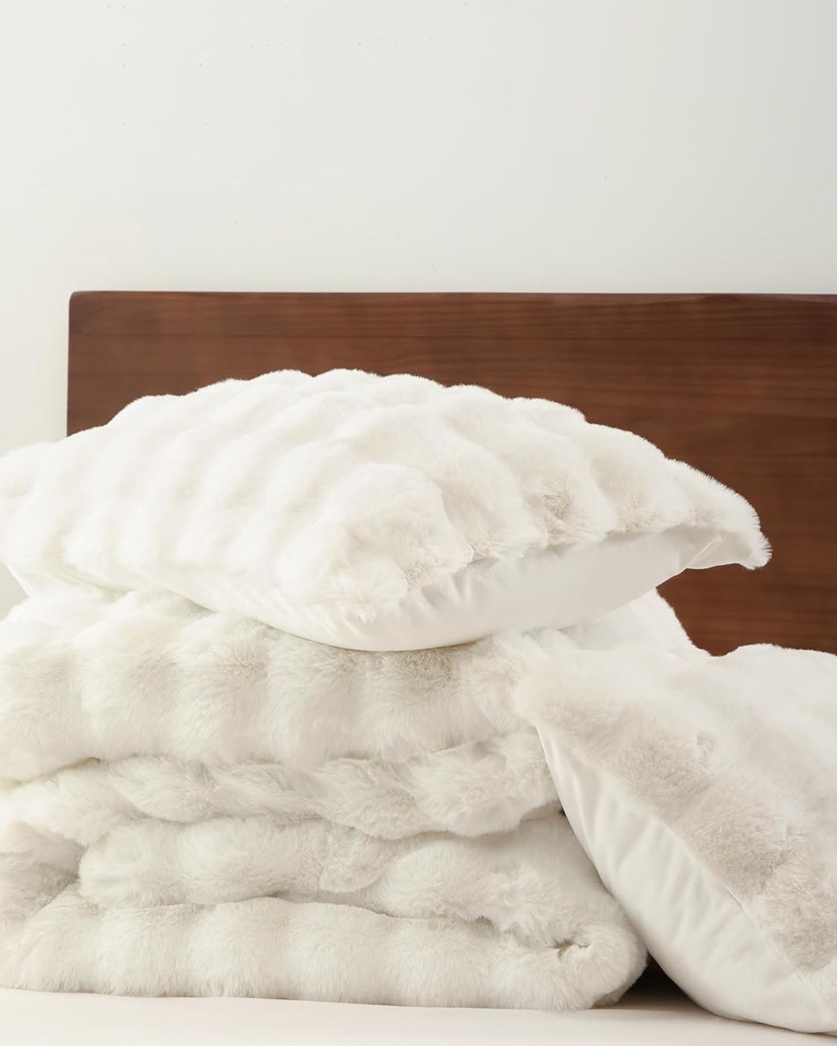 Evien Home Lory Faux Fur Bedspread Double 230x250 cm 3 Pieces