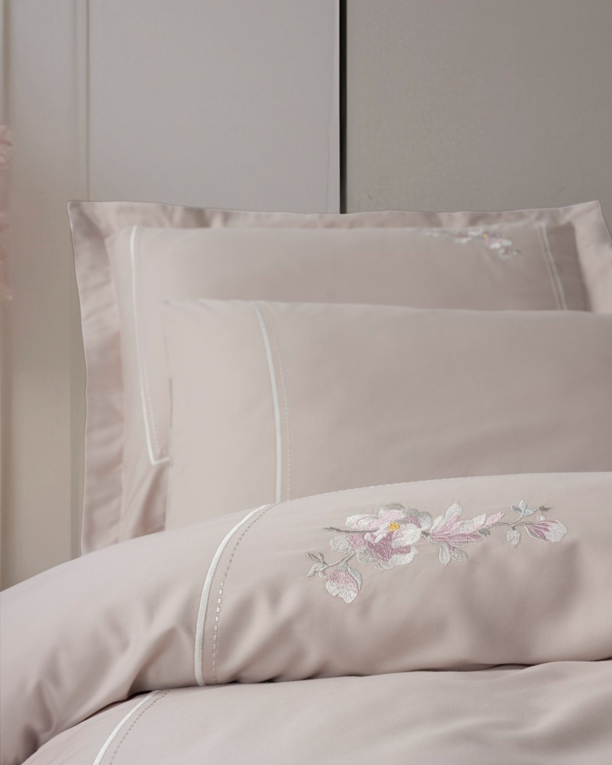 Cotton Box Nakışlı Saten Çift Kişilik Nevresim Takımı Alameda Lila