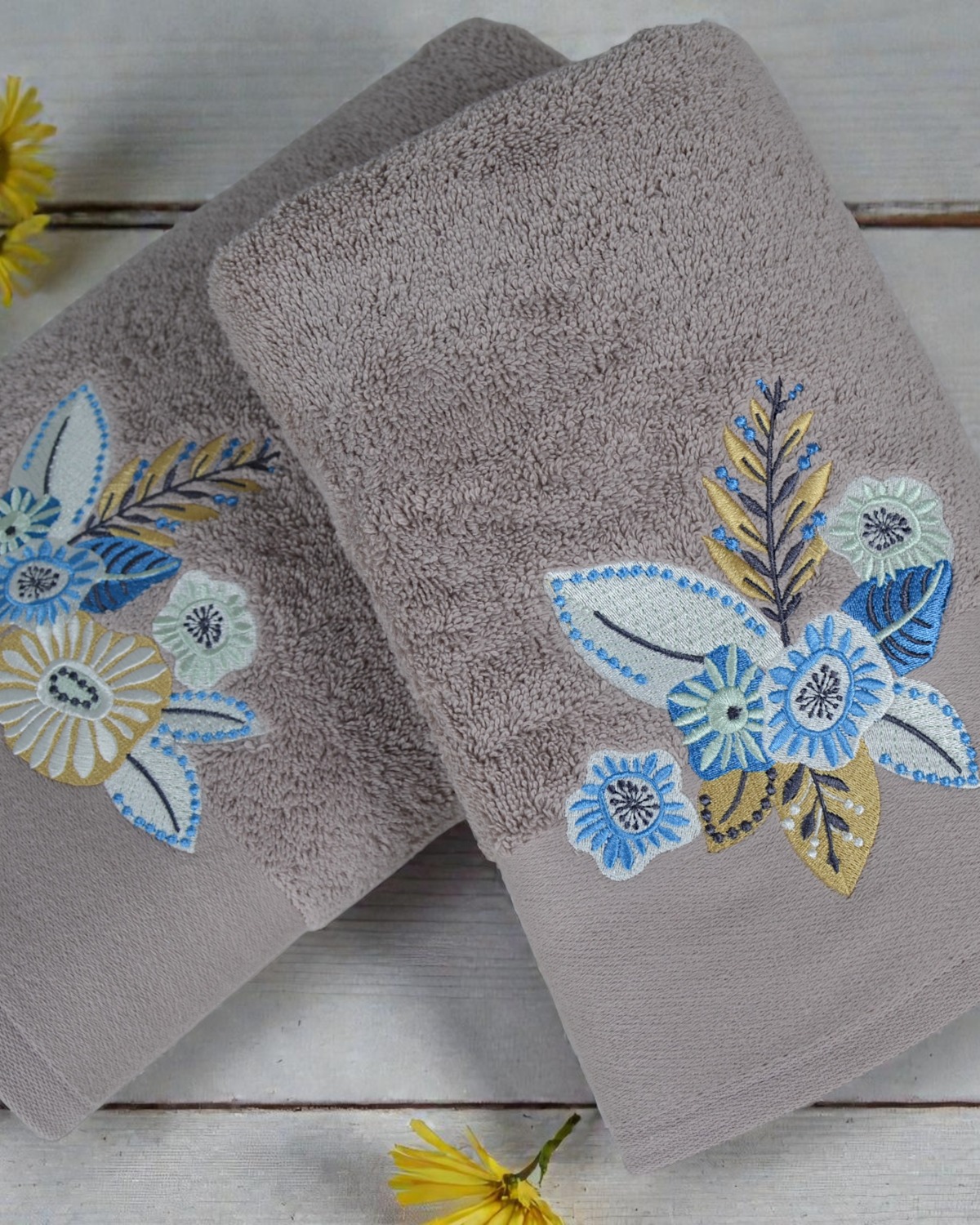 EMBROIDERED TOWEL SETS