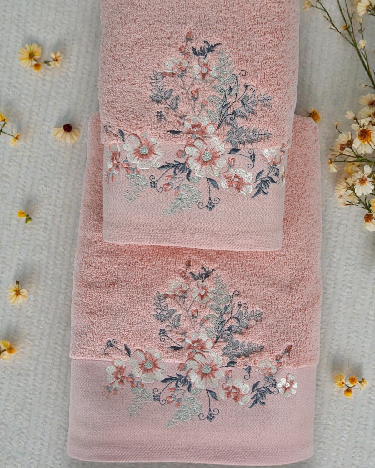 EMBROIDERED TOWEL SETS