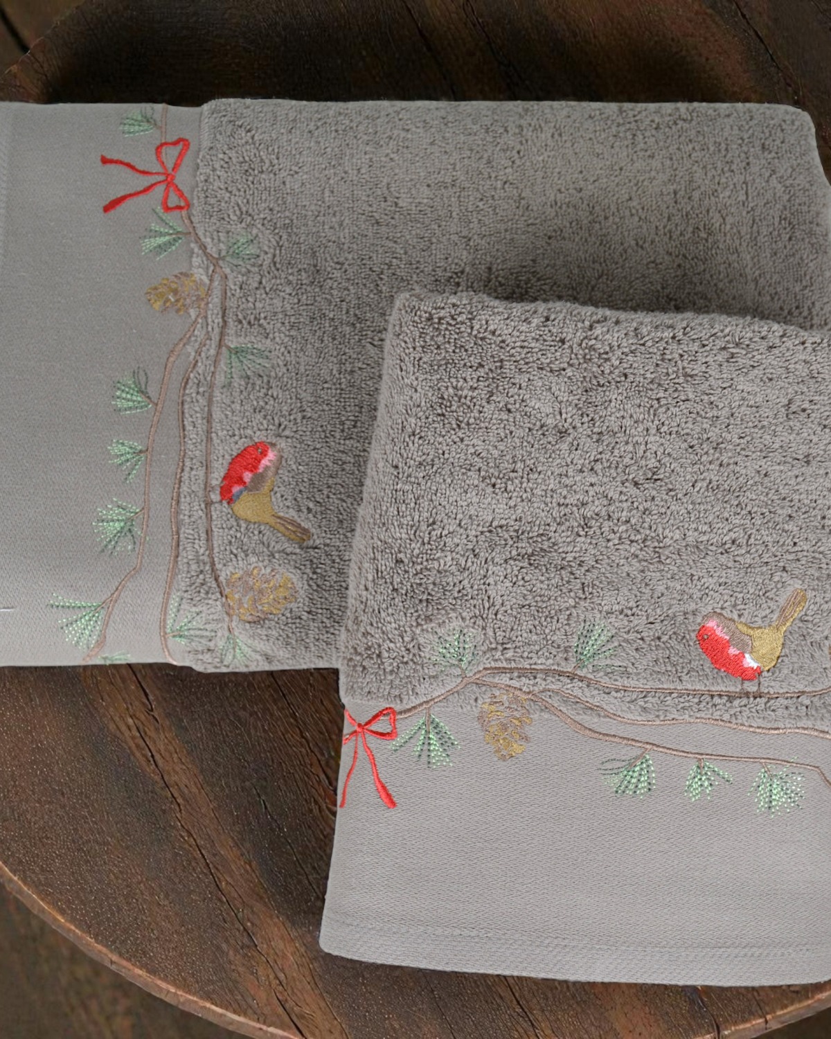 EMBROIDERED TOWEL SETS