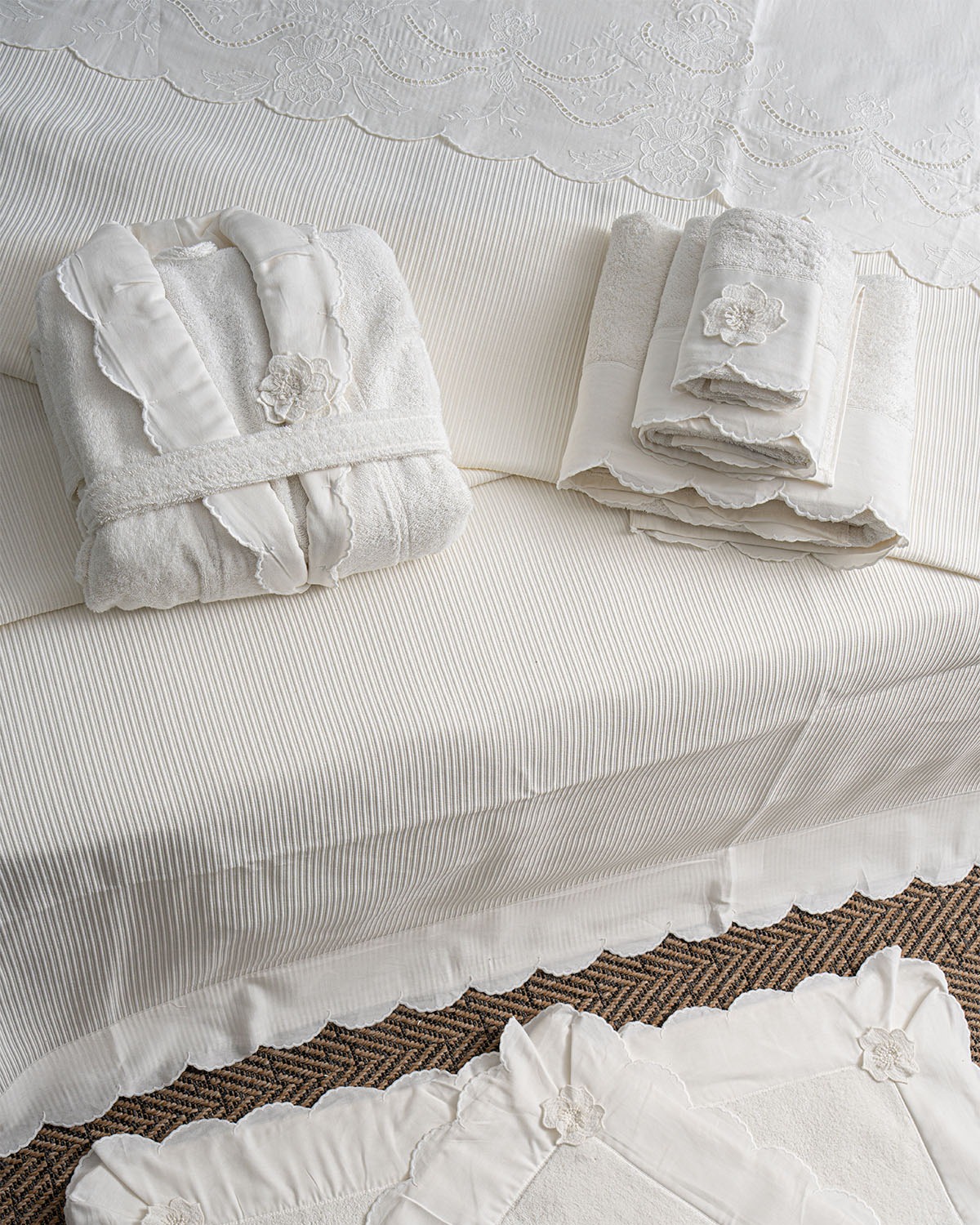 Hanzade 7 Parça Nevresim + Pike Set