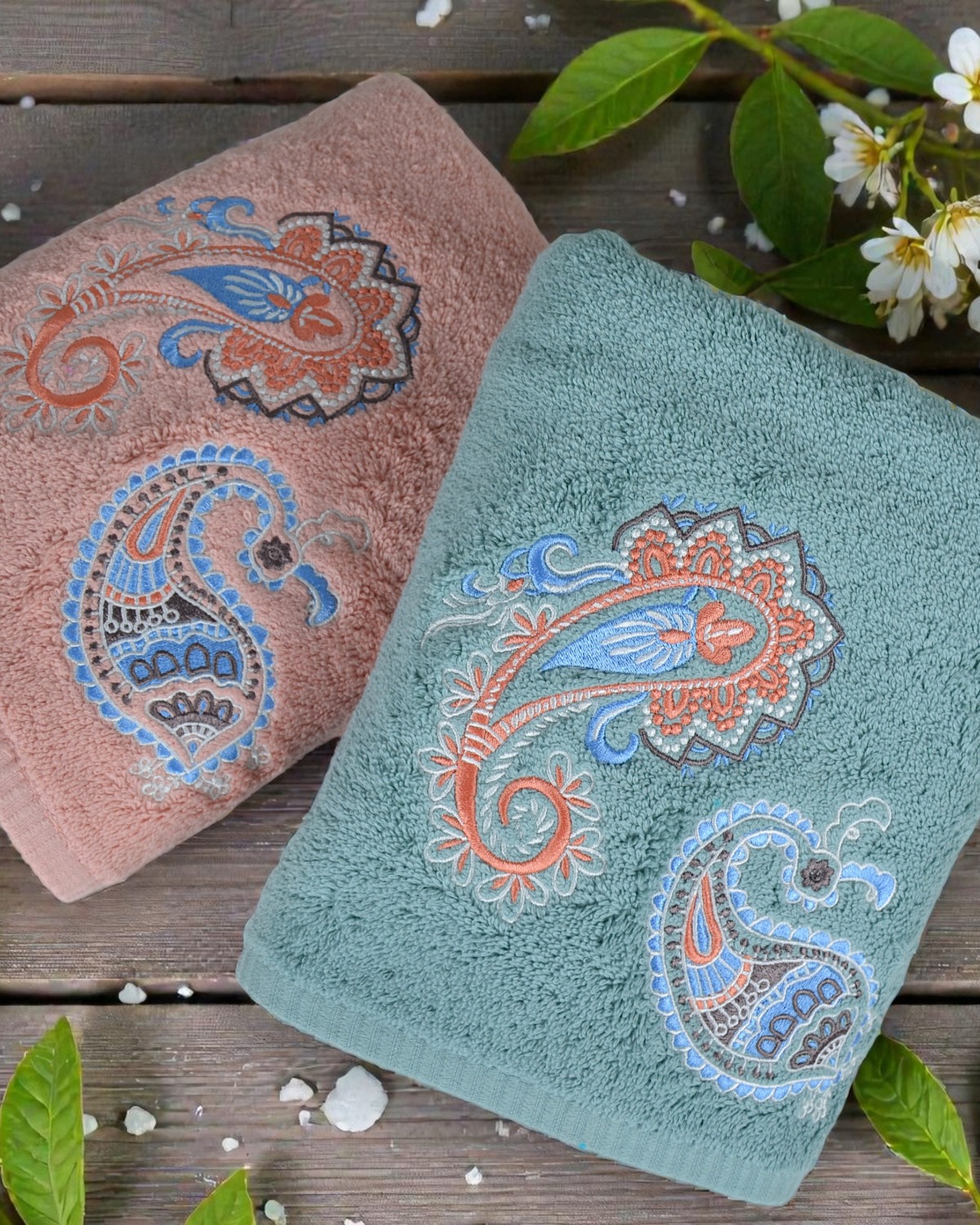 EMBROIDERED TOWEL SETS